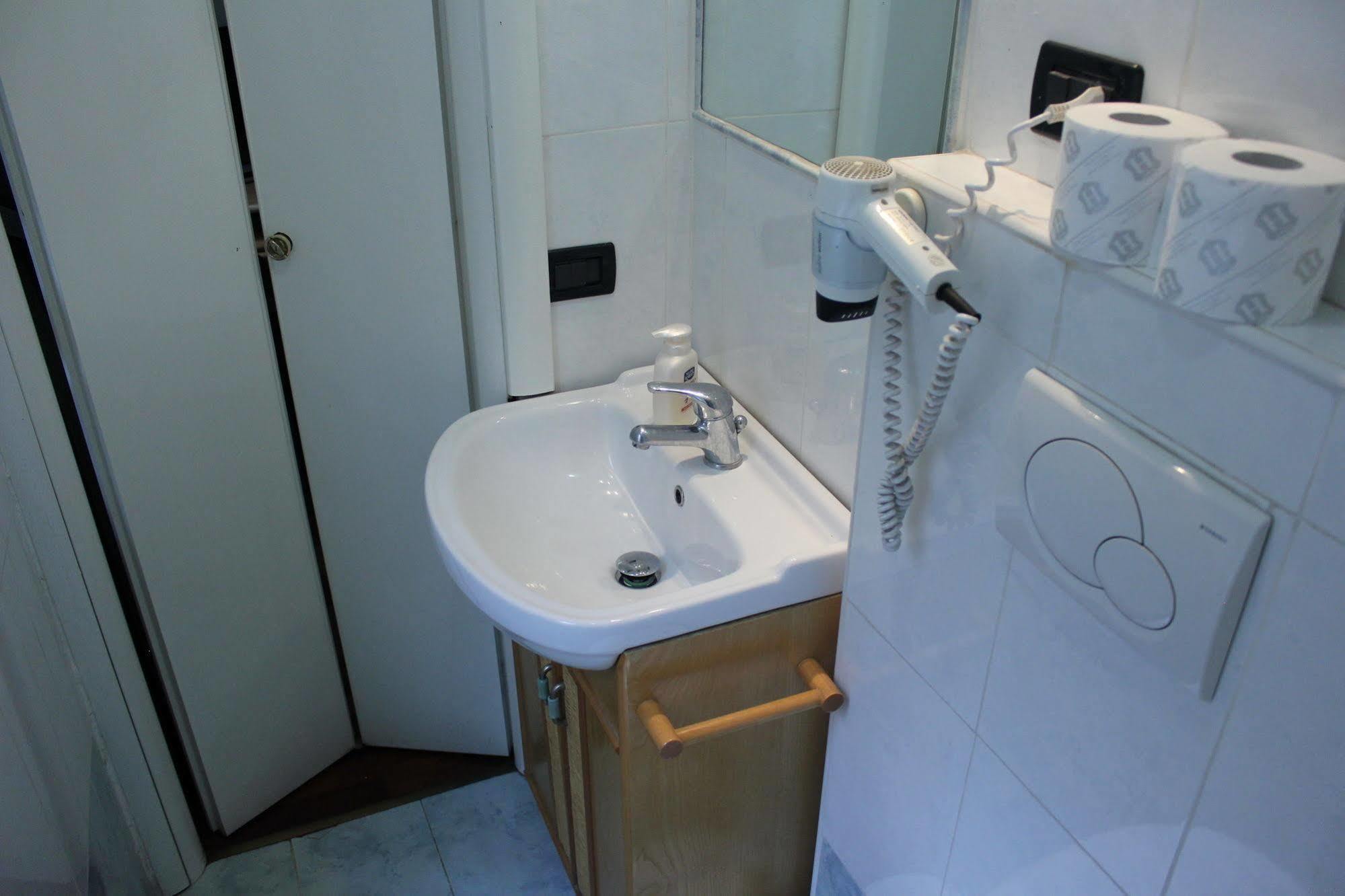 Tourist House Apart-hotel Roma